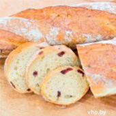 булка с морковью и клюквой